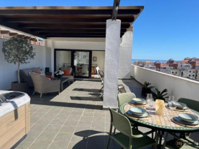 Sol Vista Penthouse Ref #93